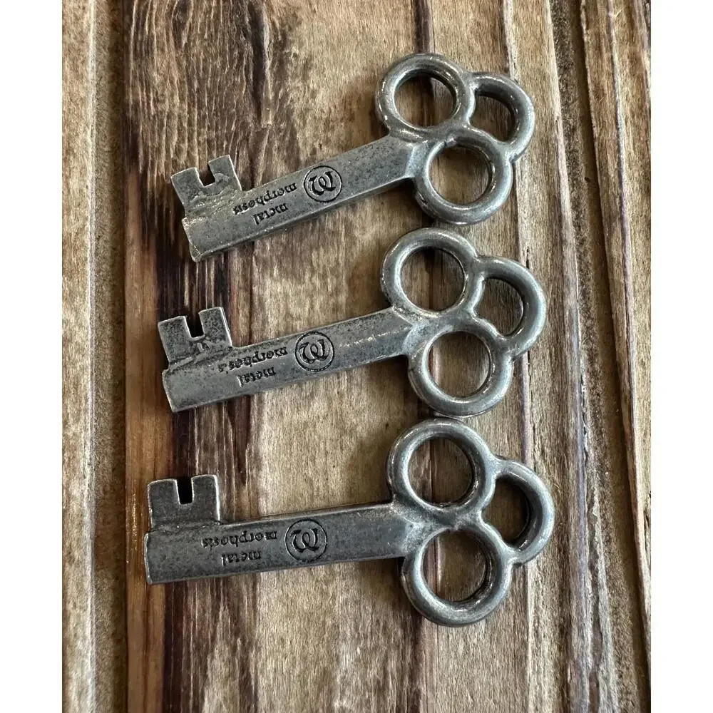 Metal Morphosis Keychain Purse Charm Key Pendants, FREEDOM PROSPERITY WISDOM‎